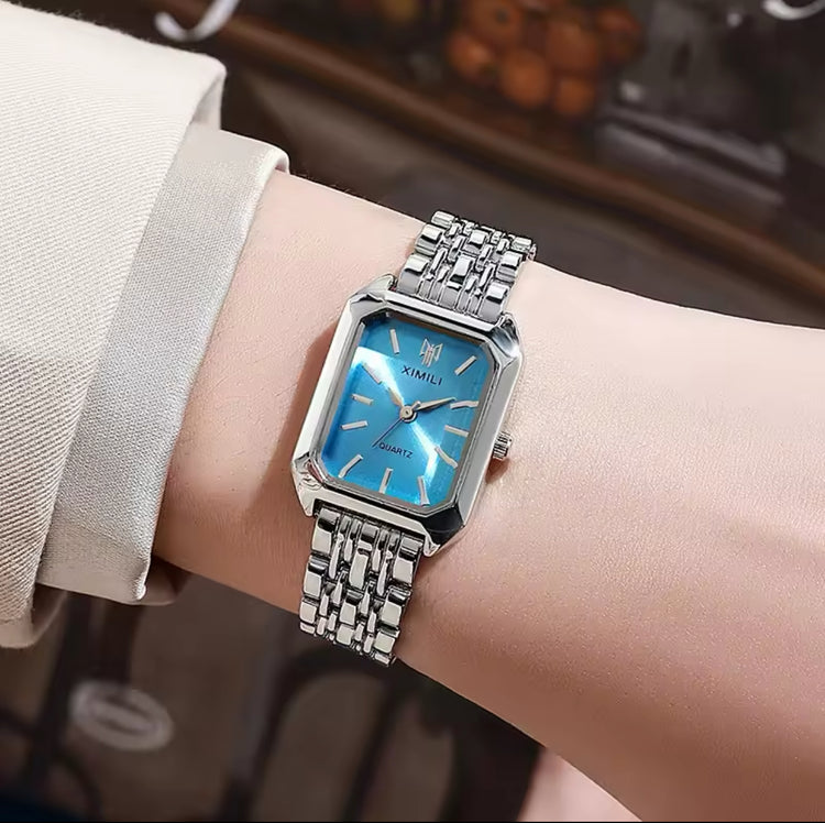 Aura Timeless Quartz Watch -Blue/Silver