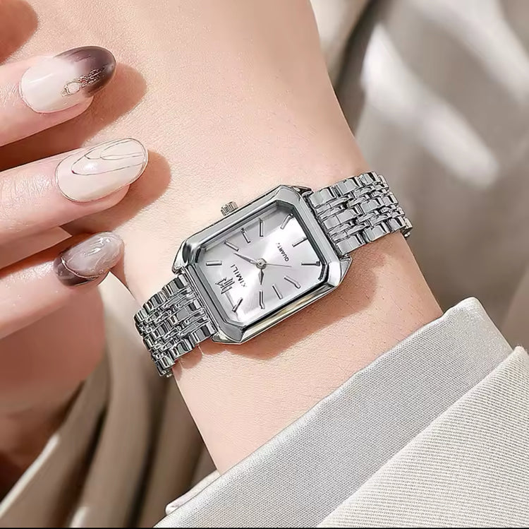 Aura Timeless Quartz Watch -White/Silver