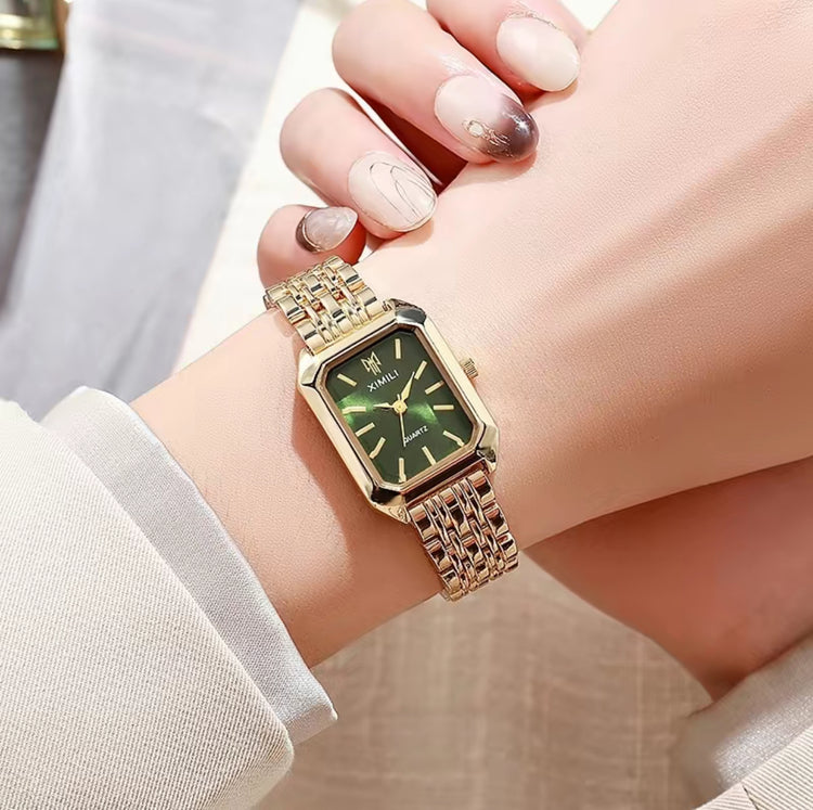 30% OFF: Aura Timeless Quartz Watch -Green/Gold