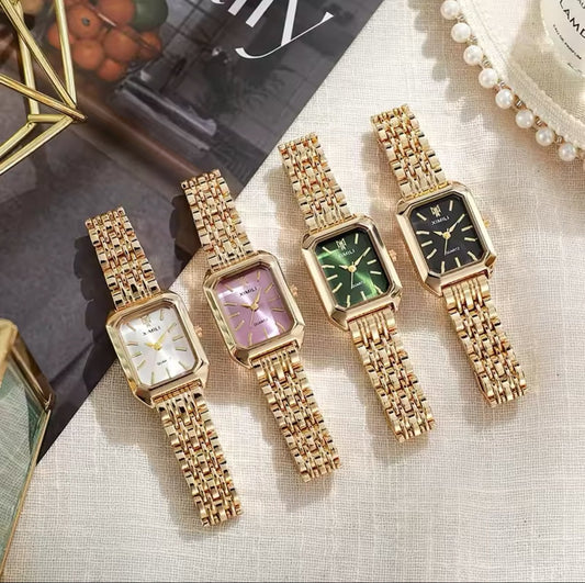 Aura Timeless Quartz Watch (Gold/White) - Watch by MunekaWear