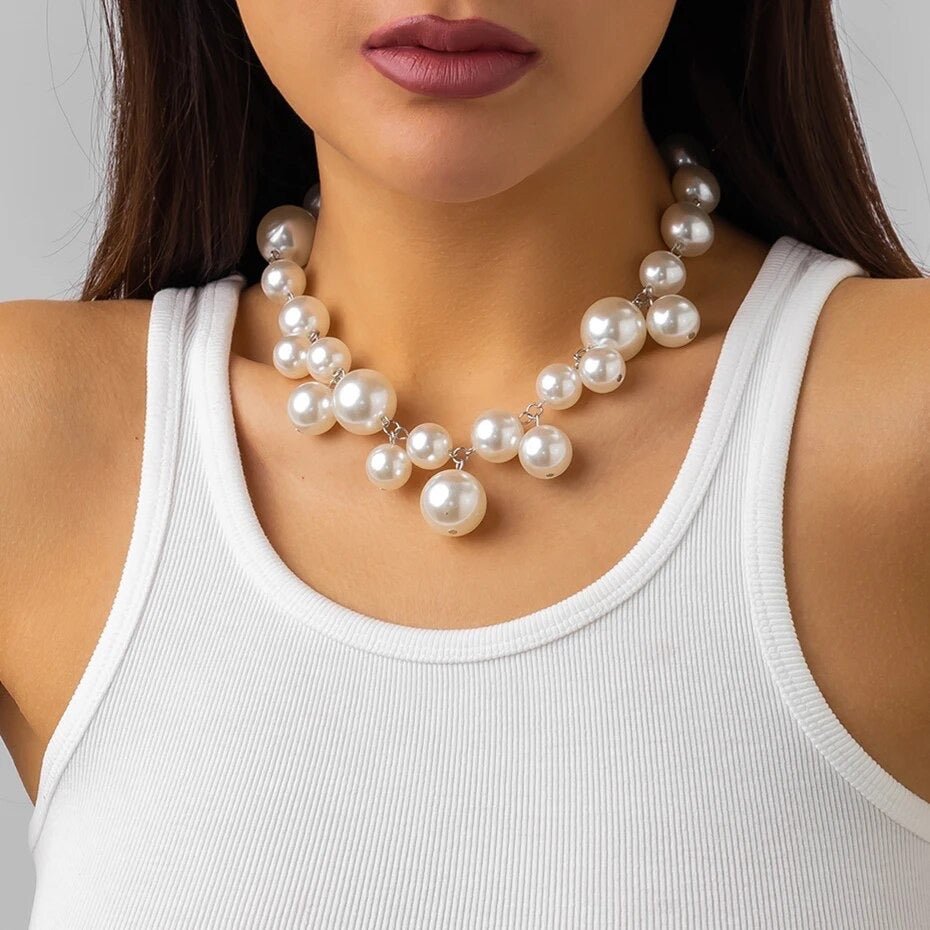Pearl Bubble Necklace (Pearl) - by MunekaWear